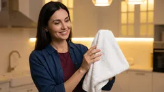 Gli strofinacci da cucina brilleranno come nuovi: un metodo giapponese unico